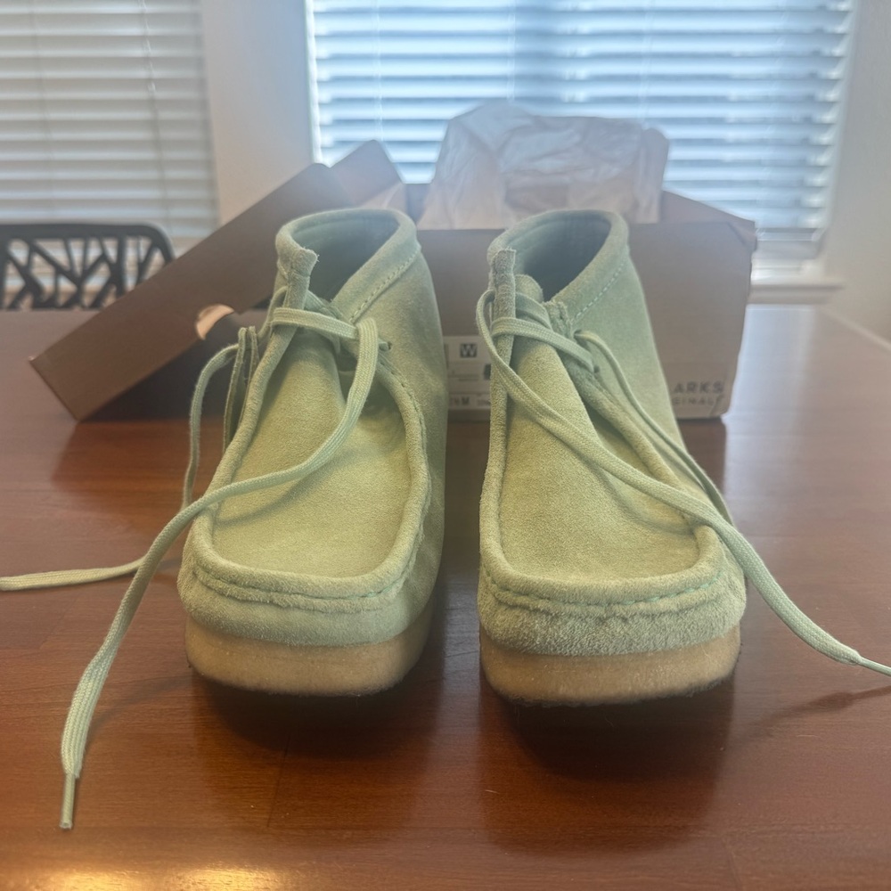 Clarks Mint Green Chukka Boots